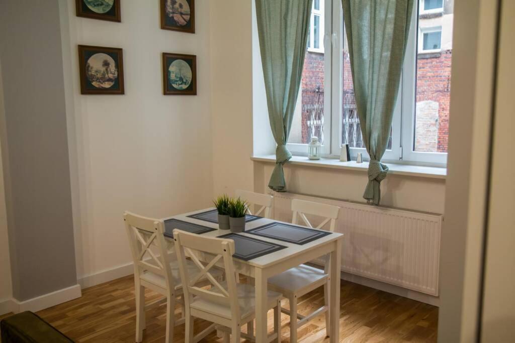 Salonik U Kazimierza By Rentoom Apartment ทอรูน ภายนอก รูปภาพ